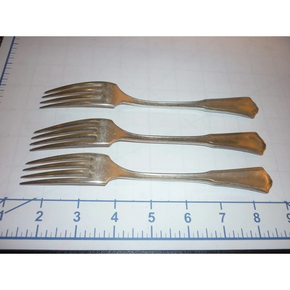 Vinatge‎ Set of 3 Oneida Community Plate Silverplate Forks
